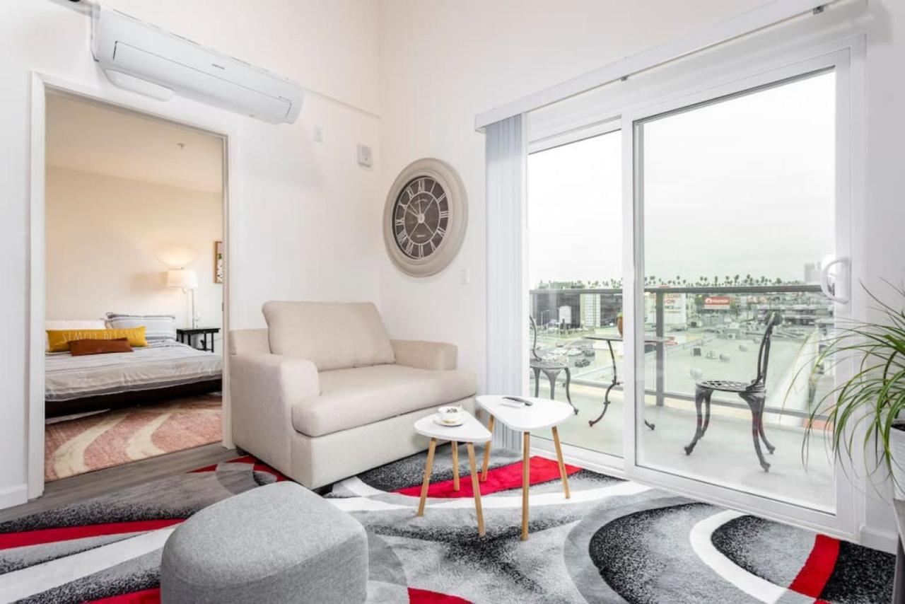 Apartment In The Heart Of K Town 3b 2b Loft N2 Los Angeles