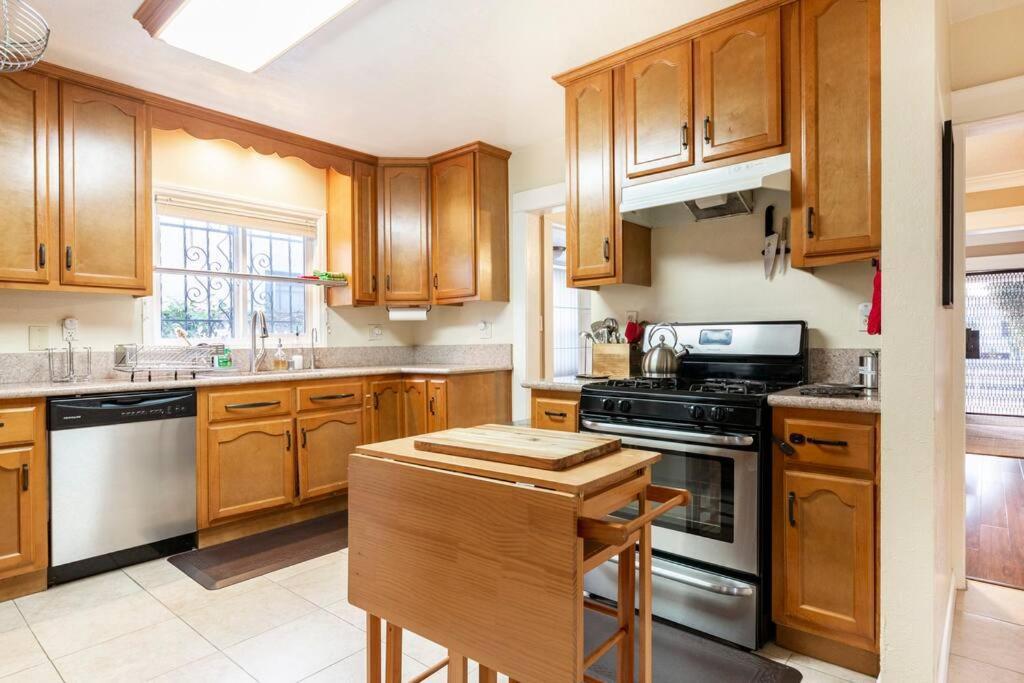 Holiday home Charming Angeles Craftsman-cottage House