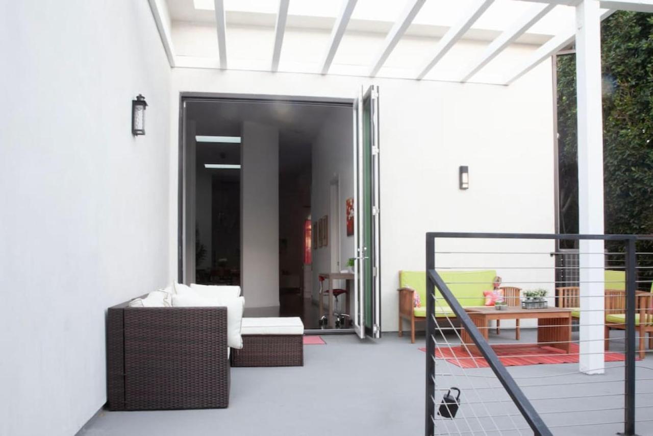 Breathtaking 3 Bd In Melrose Near Hollywood Holiday home