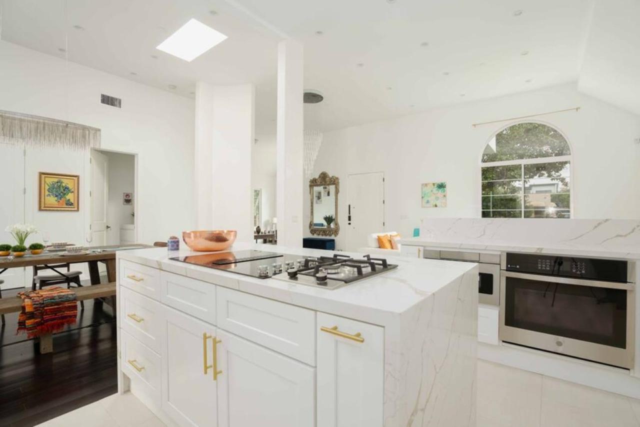 Breathtaking 3 Bd In Melrose Near Hollywood *