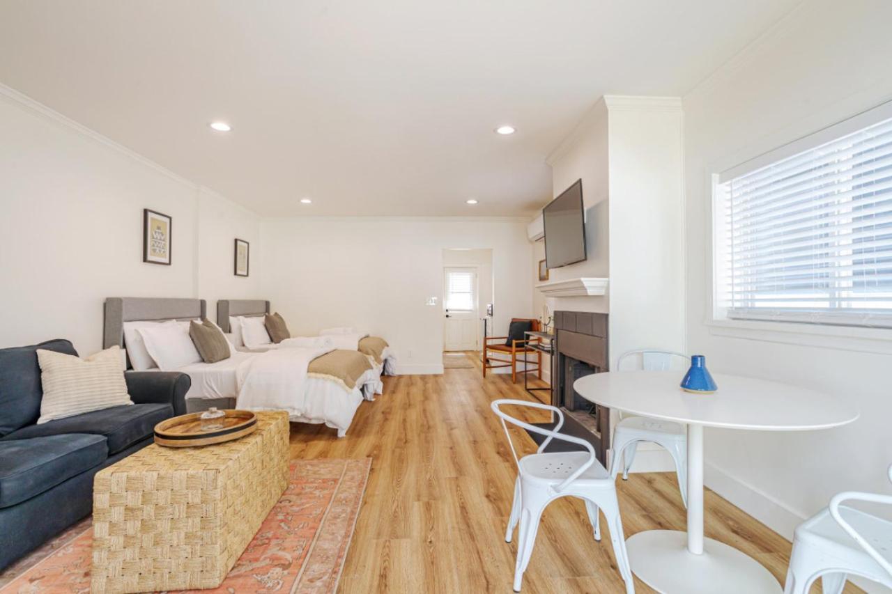 Elegant Guest Unit Universal Sleeps 6 Hot Tub Los Angeles