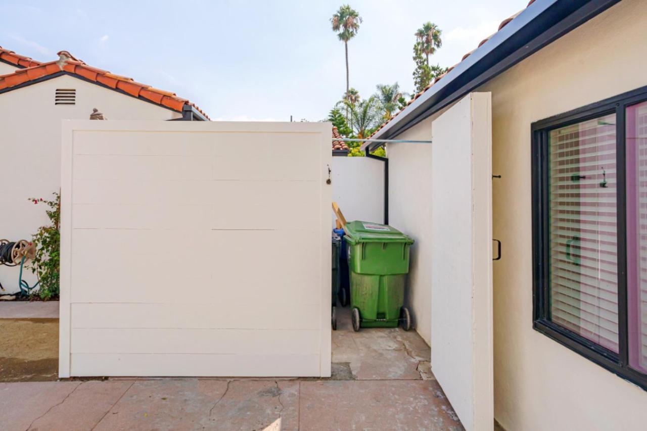 Elegant Guest Unit Universal Sleeps 6 Hot Tub
