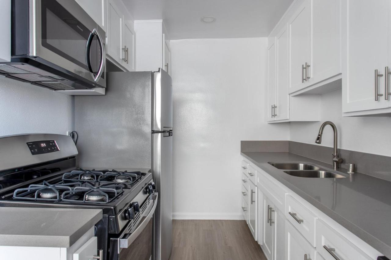 Apartment Brentwood 1br W Wd Ac Lax-1147