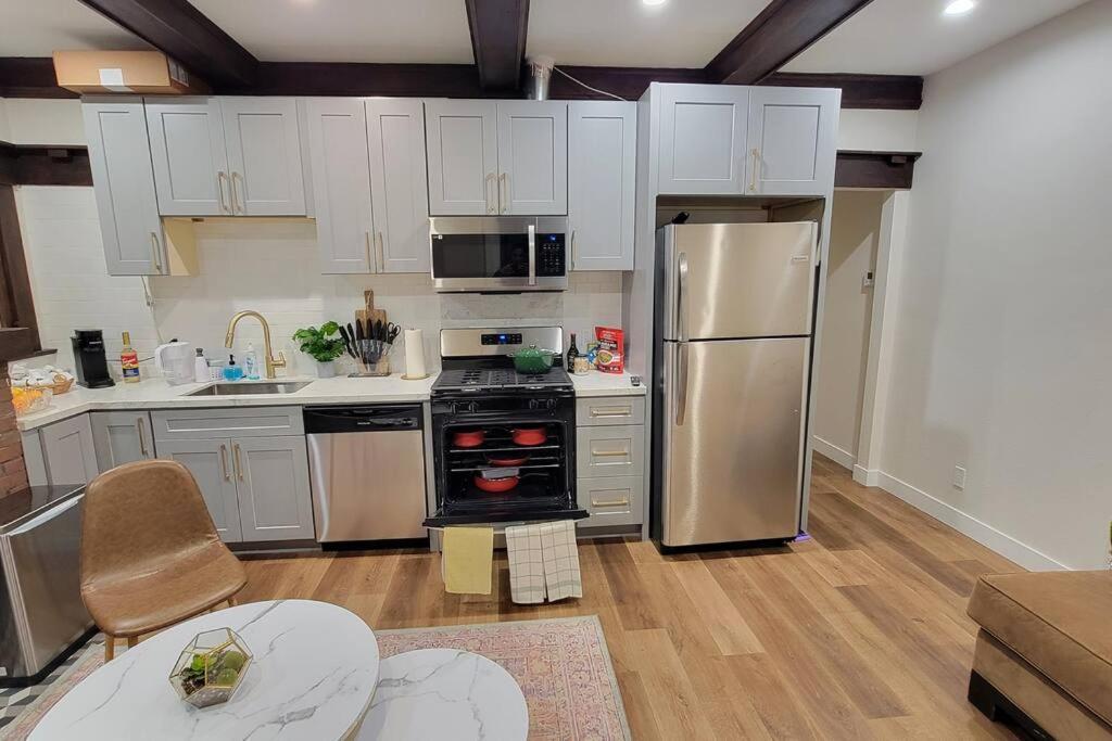 Apartamento Elegant Luxury 2br Near Dtla *