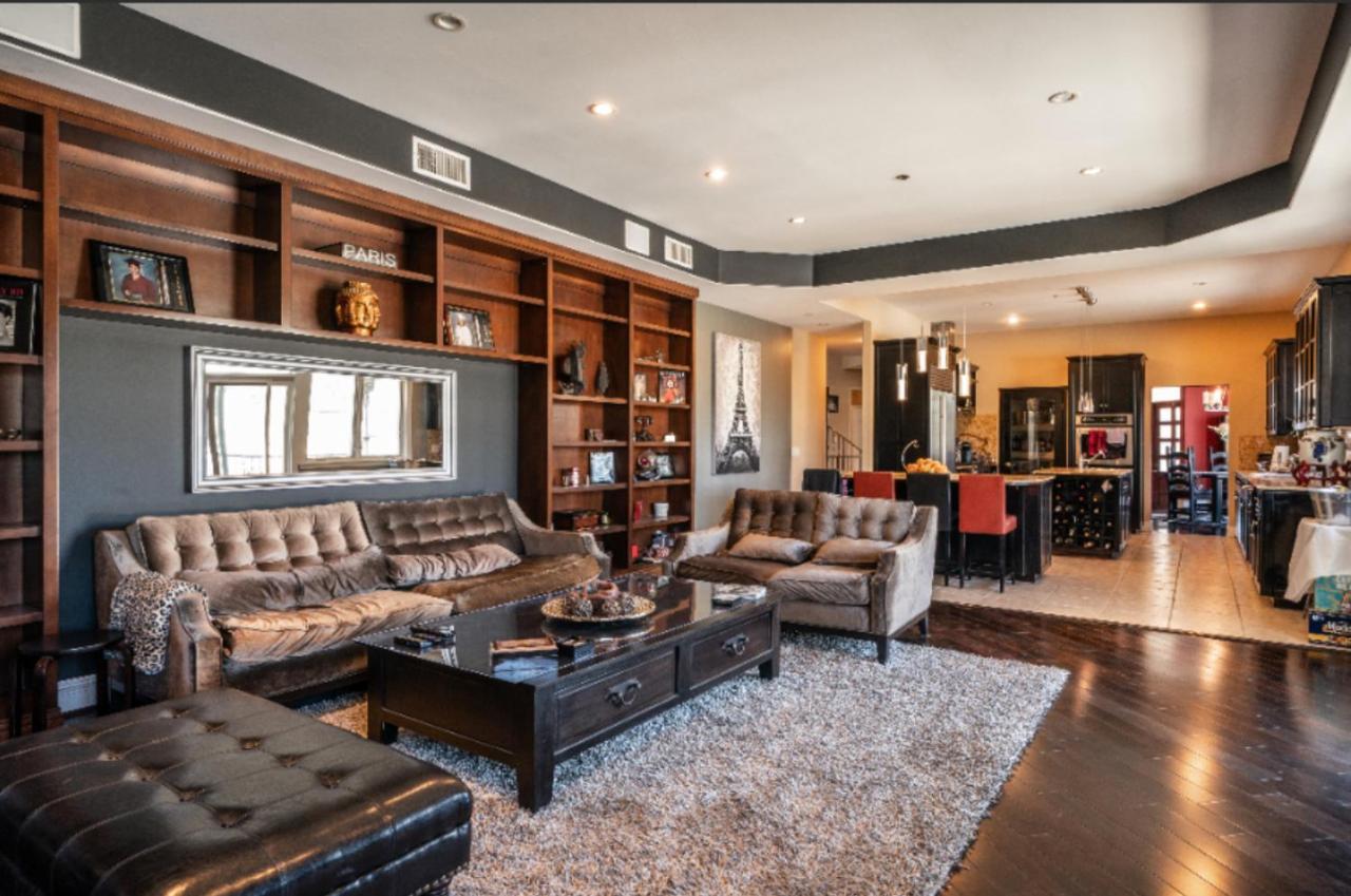 Homestay Hills Of Studio City, Your Serene Away From