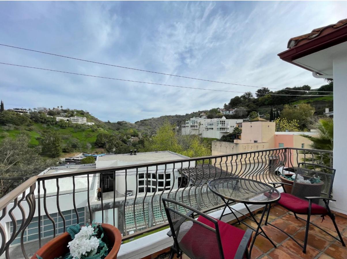 Hills Of Studio City, Your Serene Away From