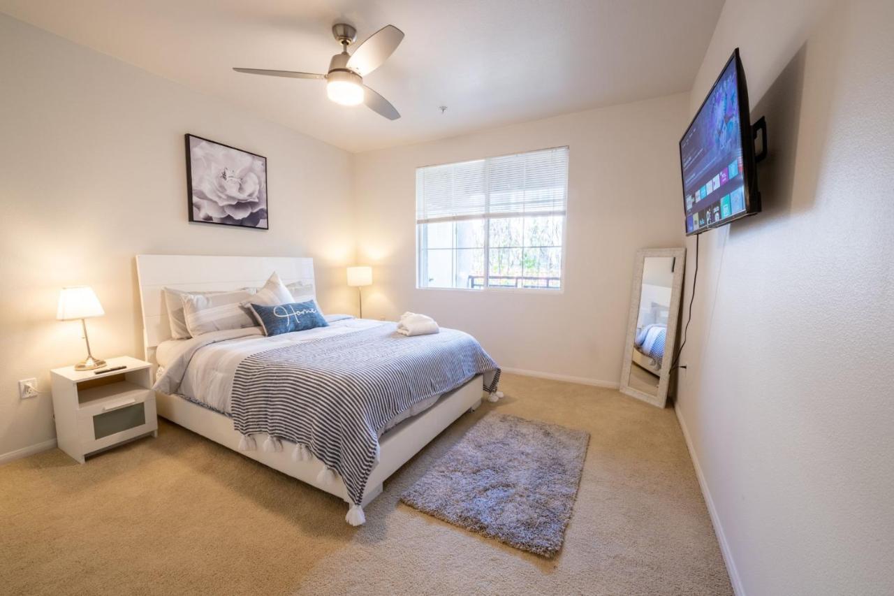 Apartment Luxury 2 Bedroom Apt In Marina Del Rey W Pool And Hot Tub Los Angeles
