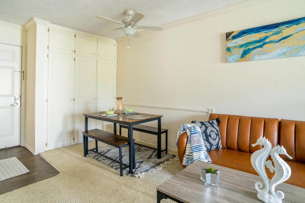 1br Oasis Steps To Venice