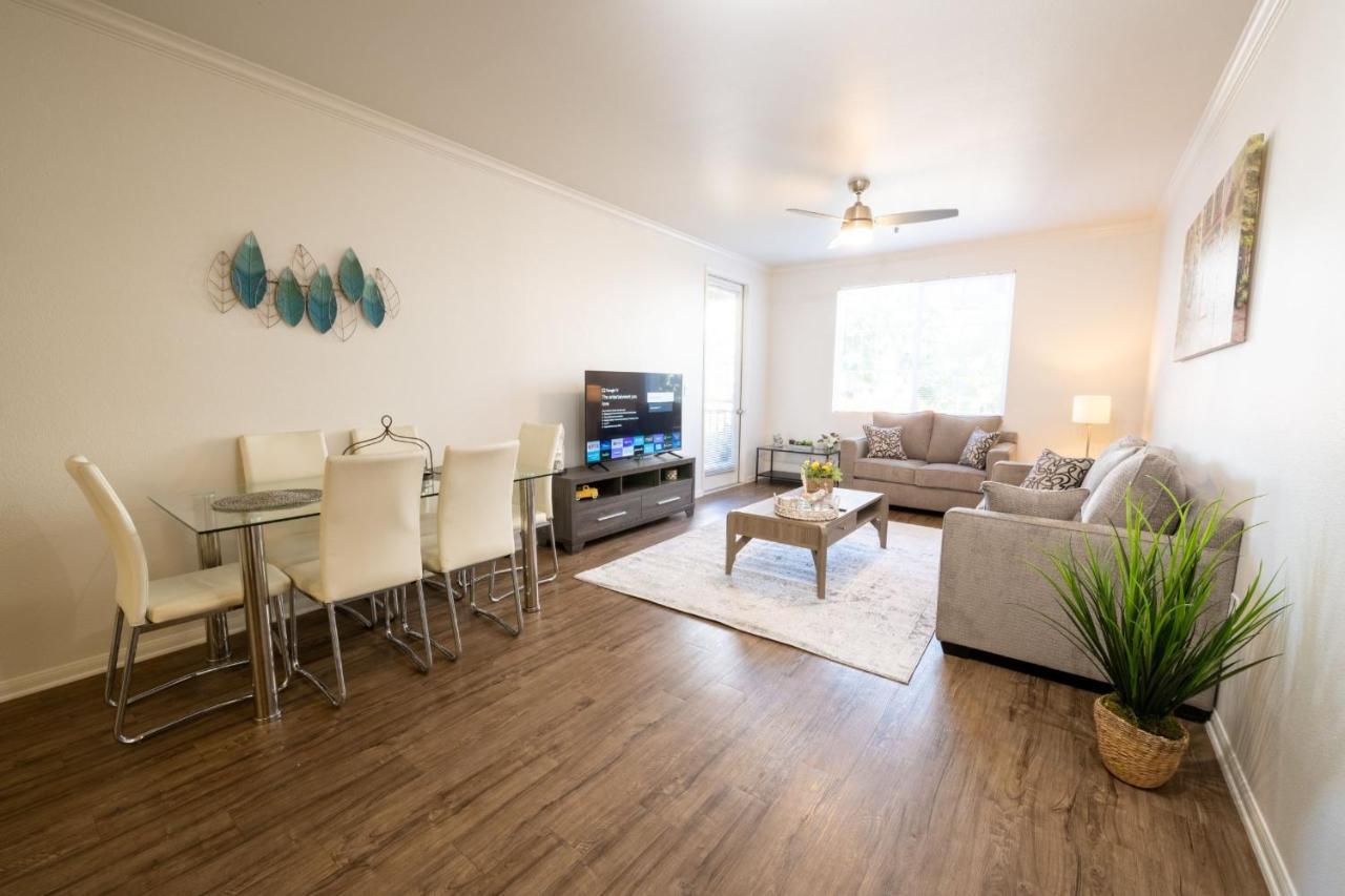 Luxury 2 Bedroom Apt In Marina Del Rey W Pool And Hot Tub