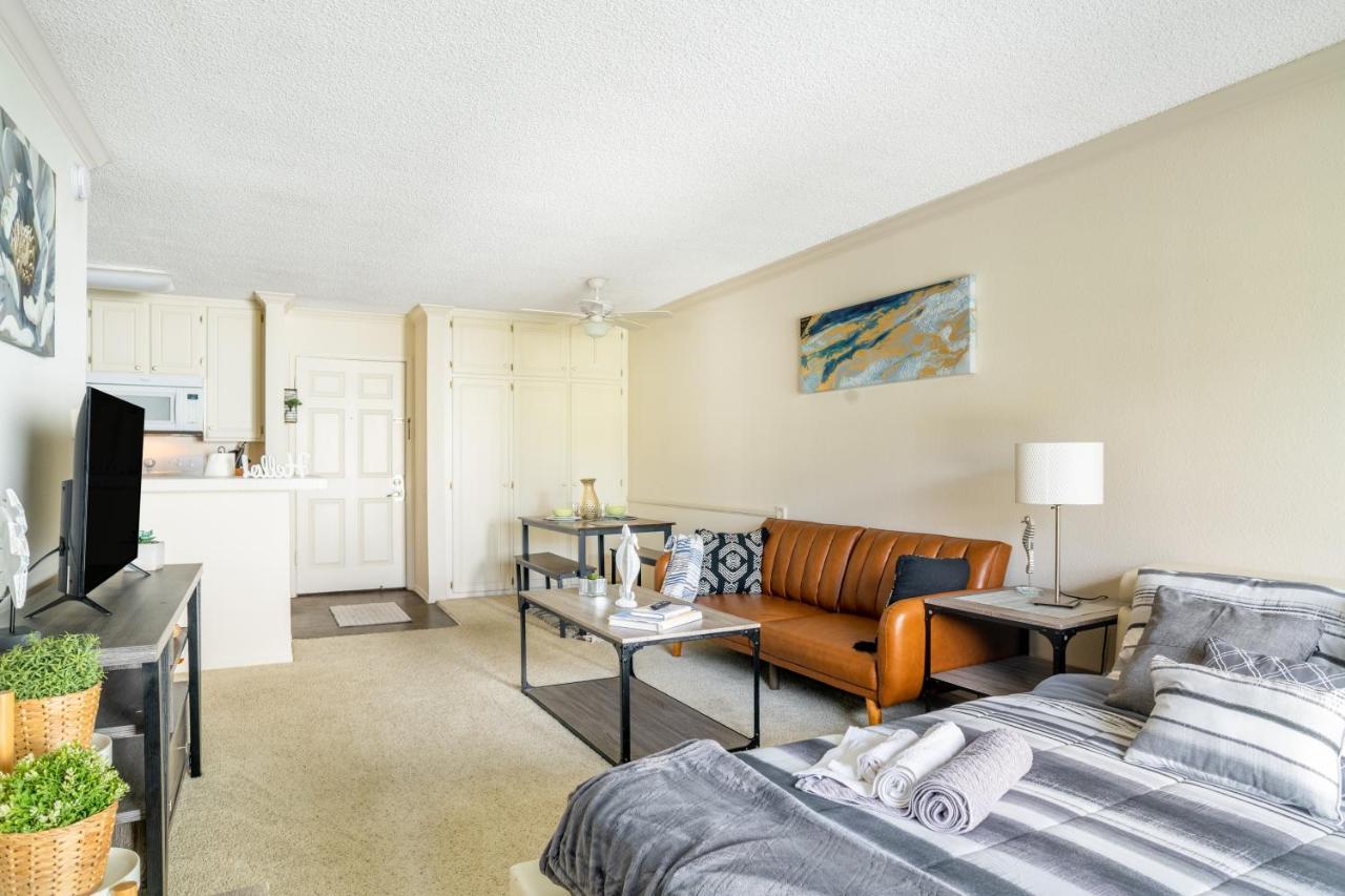 1br Oasis Steps To Venice *