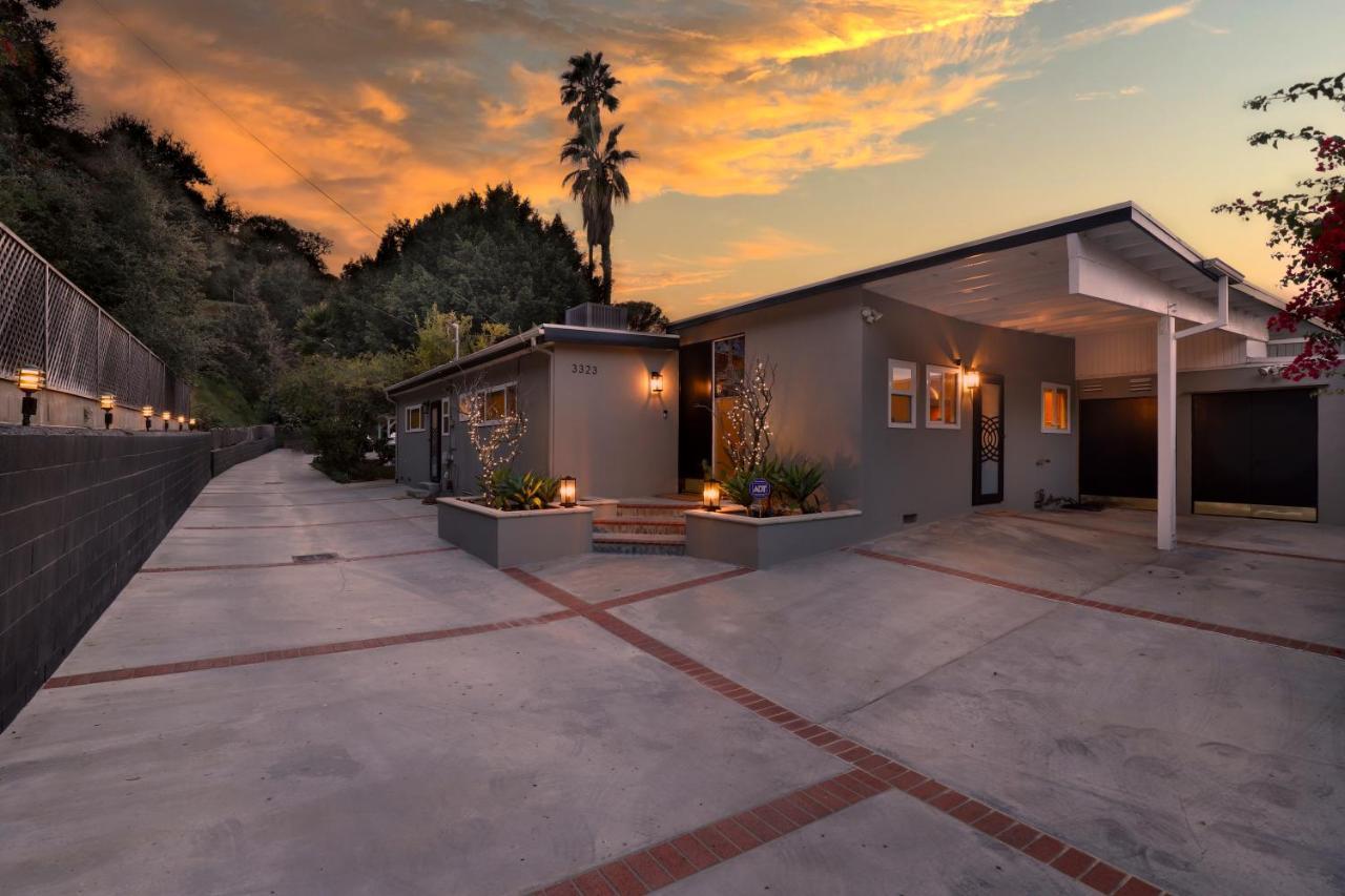 Villa Luxury Hollywood Hills Gated View Estate - Ultra Private And Gorgeous! Minutes To Universal And Hollywood!