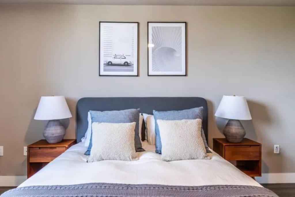 Comfortable & Spacious 2bdr - 2bth For 4 Guests In Hollywood Apartment Los Angeles