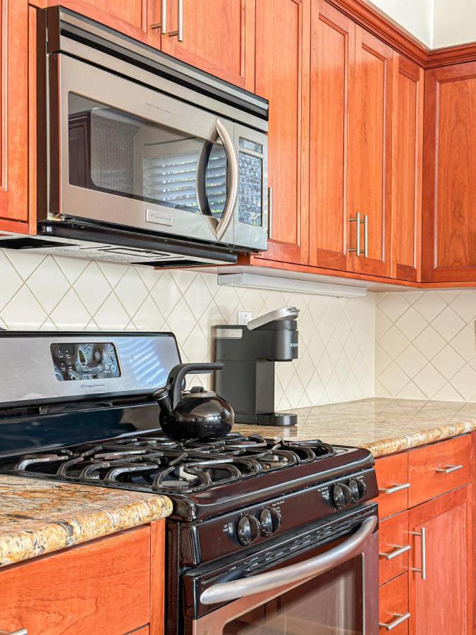 Relaxing 4-br Oasis With Pool - Bb Holiday home *