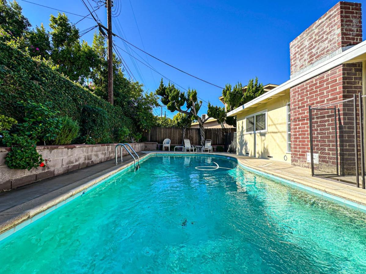 Relaxing 4-br Oasis With Pool - Bb *
