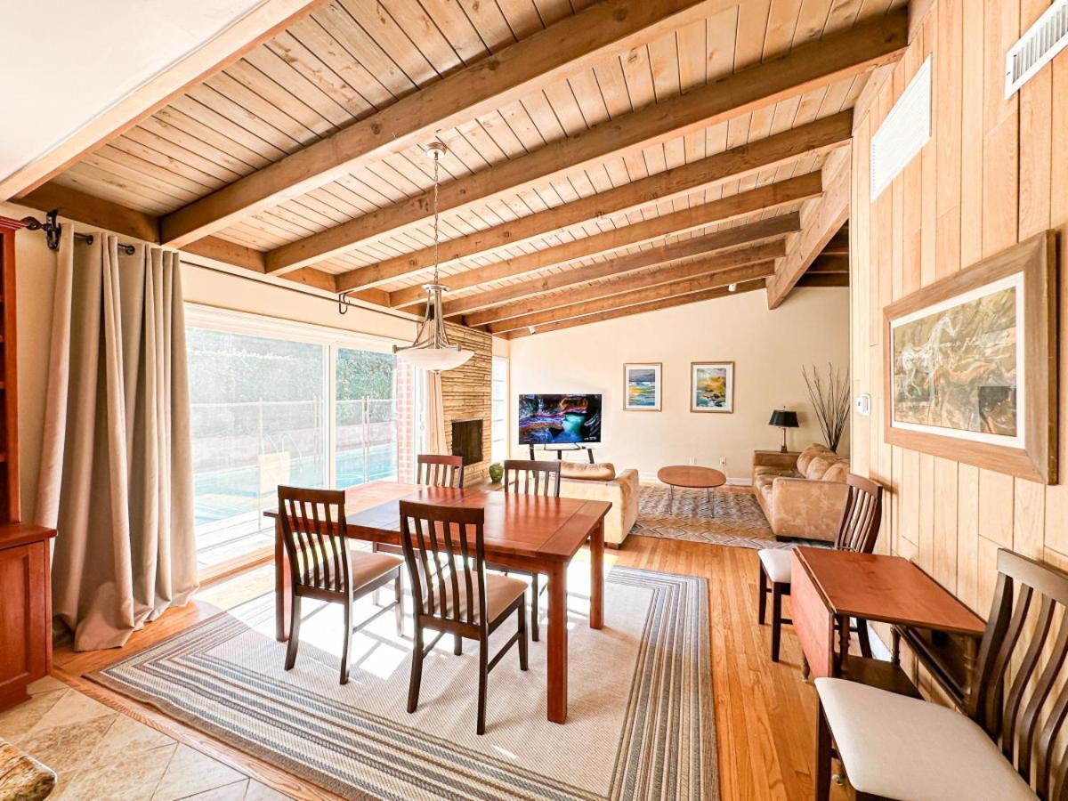 Holiday home Relaxing 4-br Oasis With Pool - Bb