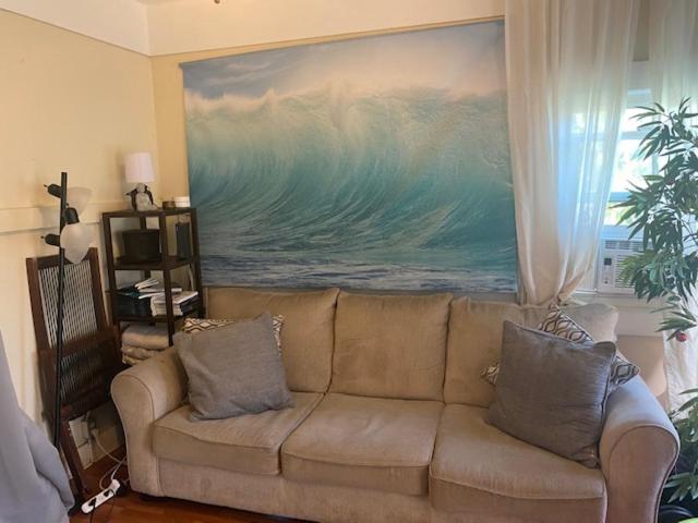 Holiday home Skyline Siesta: Chic Couch Quarters In Heart Of Echo Park - Dtla Awaits