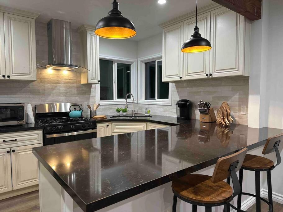 La Living Near Sofi-lax-beach _house