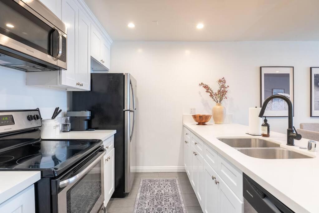 West Knoll Plaza Apartamento *