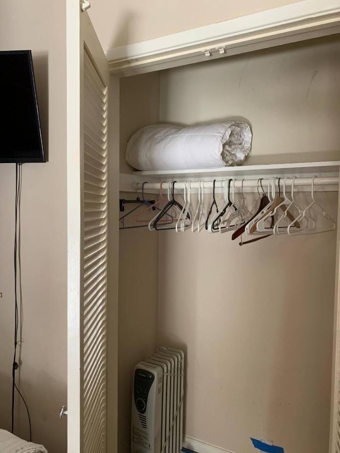 Holiday home Garden View Guest Unit Single Bed ,kitchennate Insuit Full Bathroom *