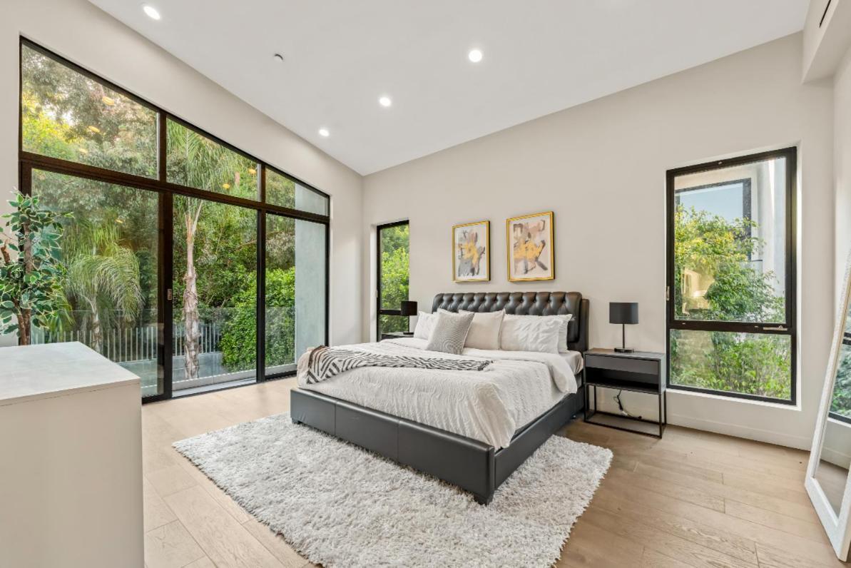 Apartment Coldwater Canyon