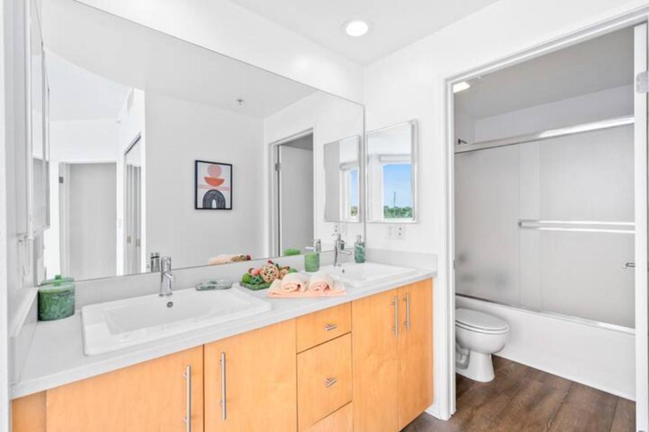 Harbor Views Retreat By Venice In Marina Dr
