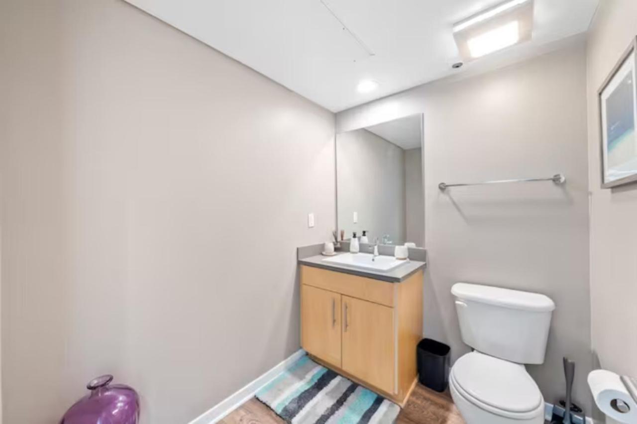 Apartment Harbor Views Retreat By Venice In Marina Dr Los Angeles