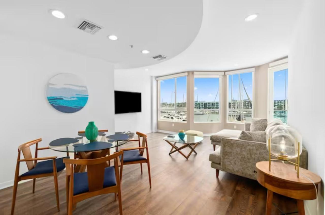 Harbor Views Retreat By Venice In Marina Dr Apartment *