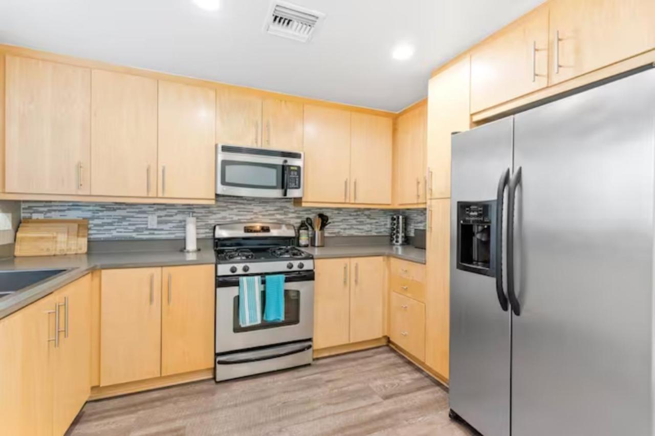 Harbor Views Retreat By Venice In Marina Dr Apartment Los Angeles
