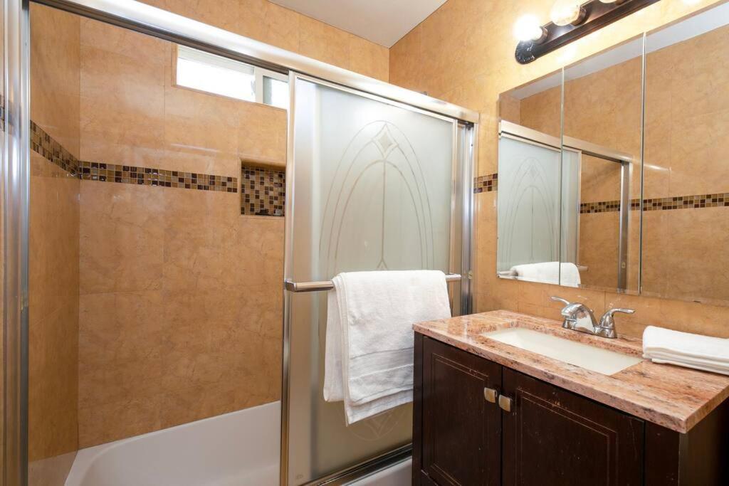Beautiful Spacious Holiday home Los Angeles