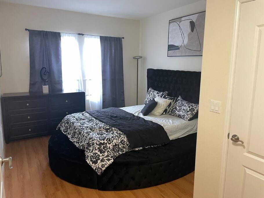 Luxury 2 Bedroom In Downtown La! *