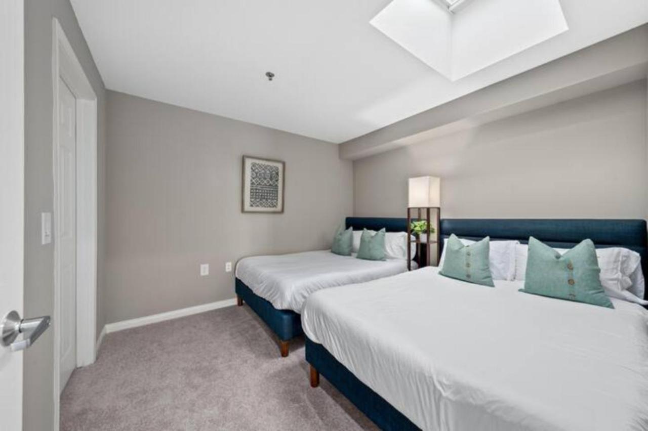 Beryl Breeze - Rooftop Pool Sunny 2br By The Pier Apartment *