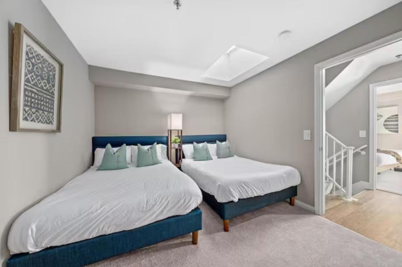 Apartment Beryl Breeze - Rooftop Pool Sunny 2br By The Pier Los Angeles