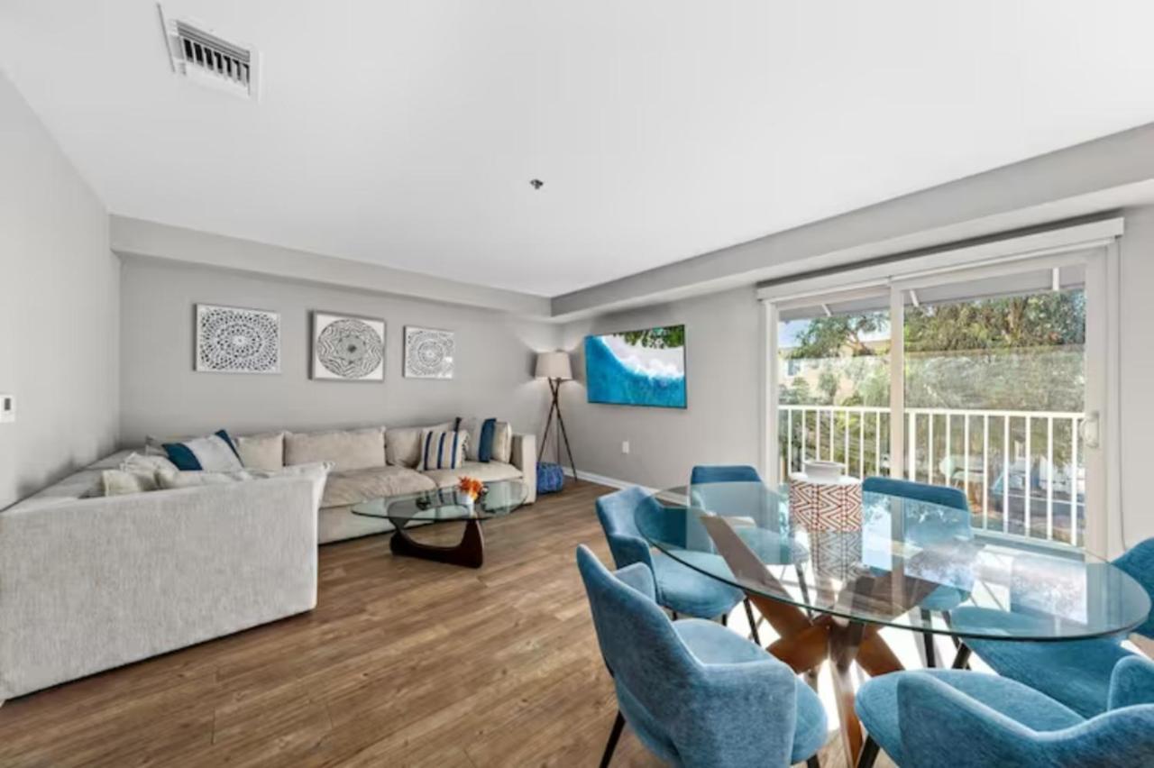 Beryl Breeze - Rooftop Pool Sunny 2br By The Pier *