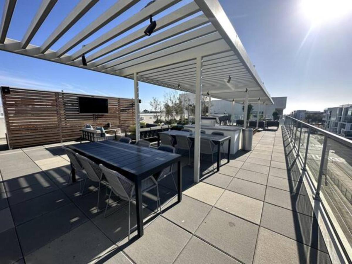 Amber Drift - Santa Monica 2br Penthouse Ocean Views *
