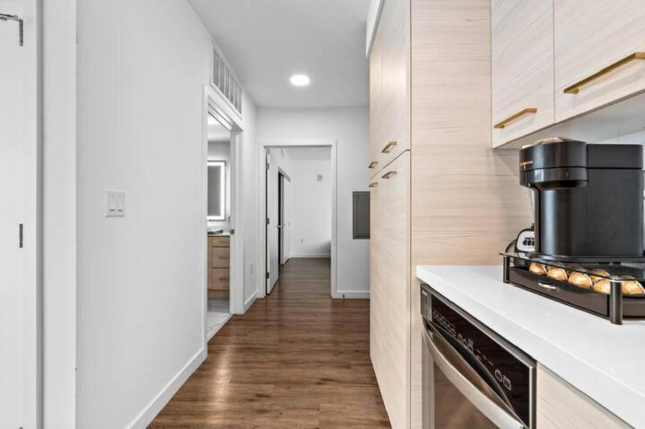 Amber Drift - Santa Monica 2br Penthouse Ocean Views Apartment