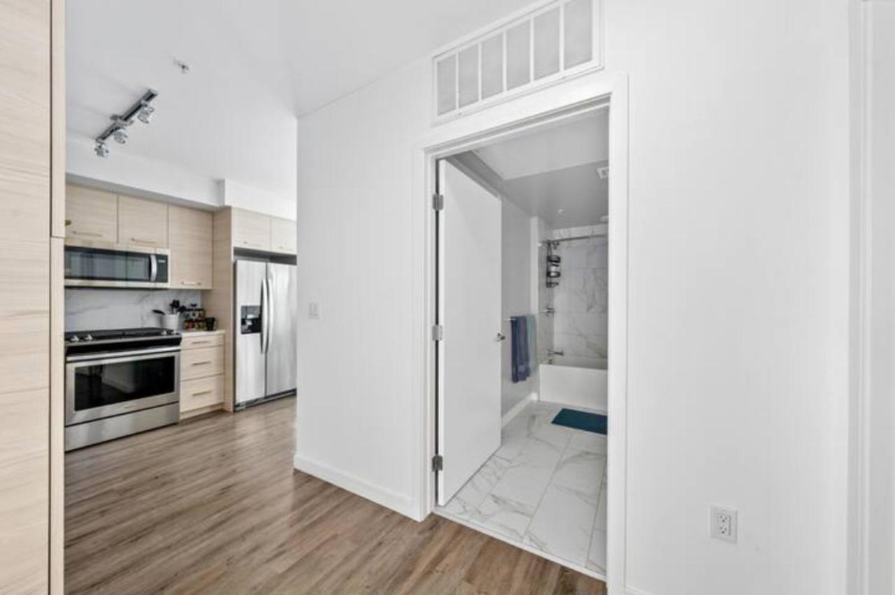 Apartment Amber Drift - Santa Monica 2br Penthouse Ocean Views *