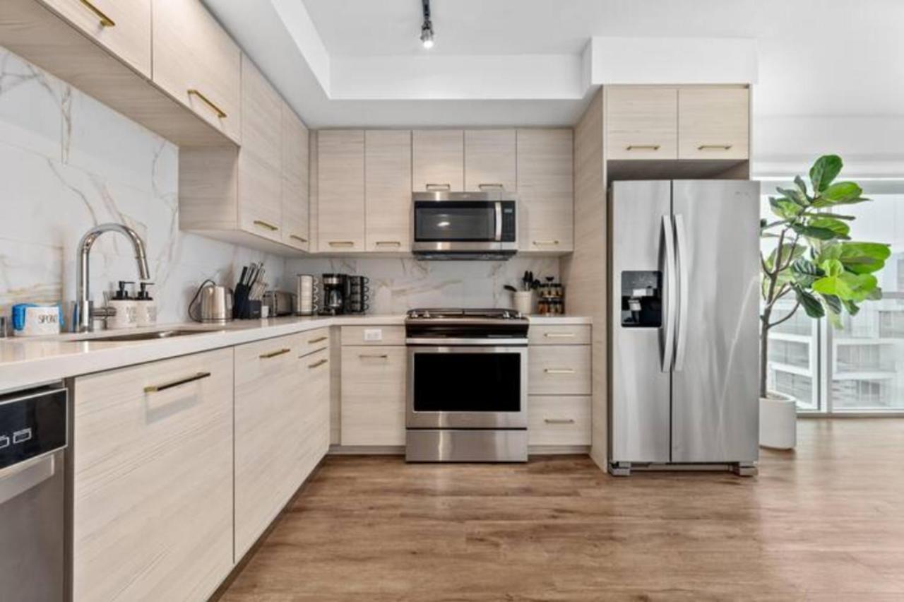 Amber Drift - Santa Monica 2br Penthouse Ocean Views Apartment