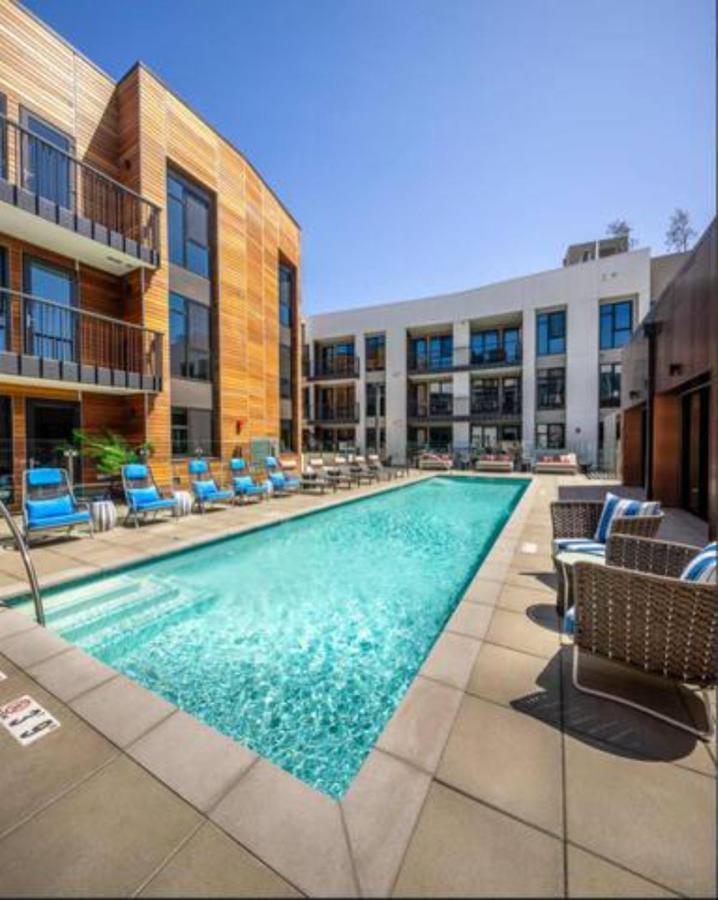 Amber Drift - Santa Monica 2br Penthouse Ocean Views Apartment *