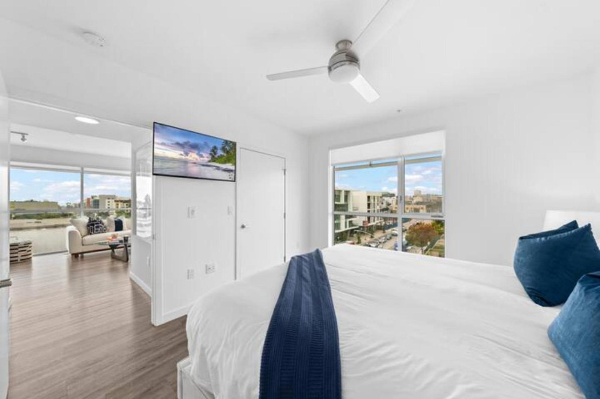 Apartment Amber Drift - Santa Monica 2br Penthouse Ocean Views *
