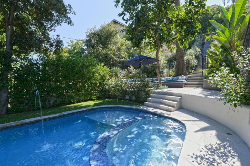 Designer Pool Under The Hollywood Sign * Los Angeles