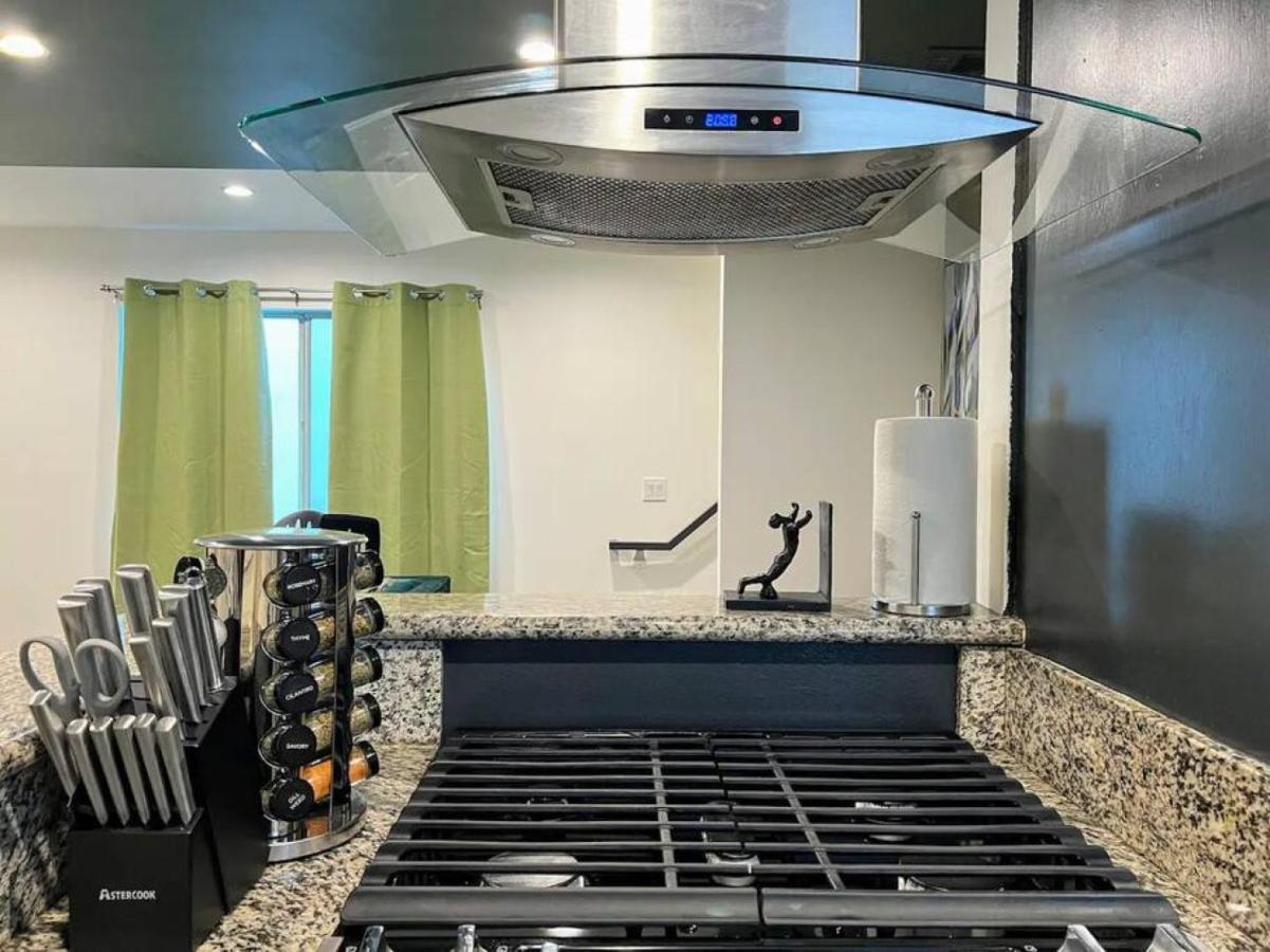 Holiday home 2br In The Heart Of Hollywood -br5