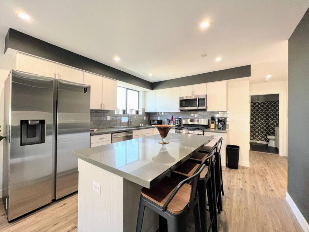 Deluxe 4-bedroom Near Koreatown -oak1 Holiday home *
