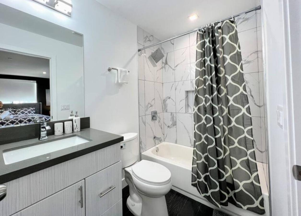 Holiday home Deluxe 4-bedroom Near Koreatown -oak1 Los Angeles