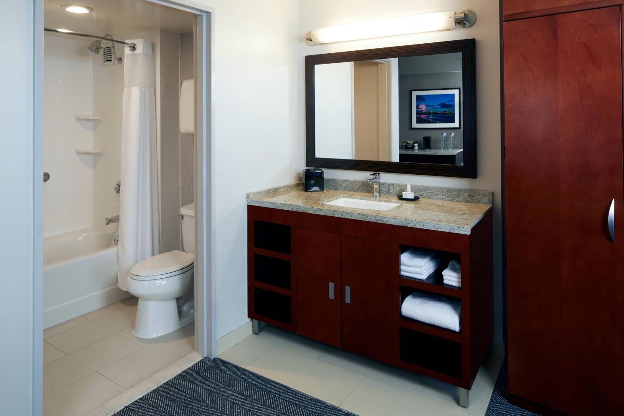 Hotel Courtyard By Marriott Angeles Lax / Century Boulevard Los Angeles