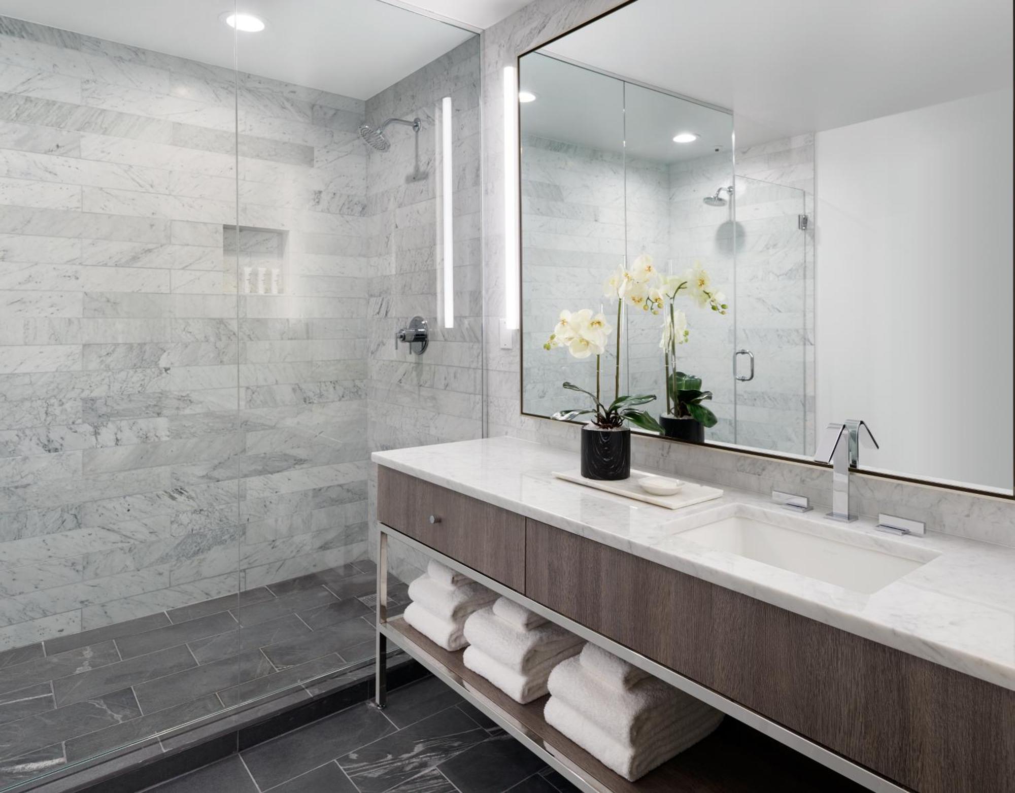 Aka Beverly Hills Aparthotel 4*