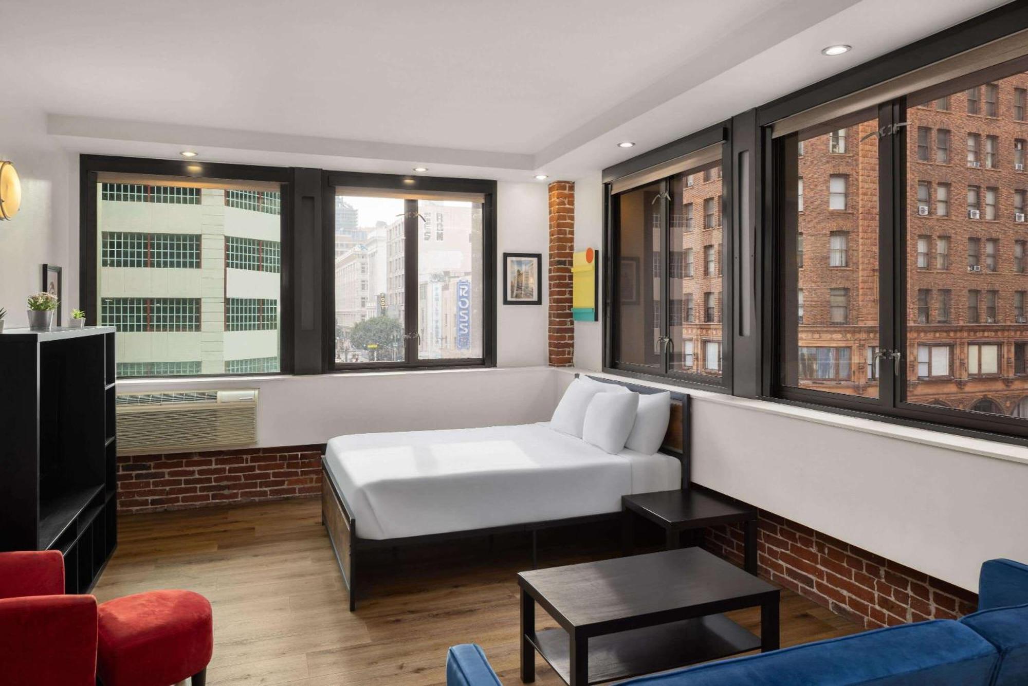 The Haas, Trademark Collection By Wyndham Hotel Los Angeles