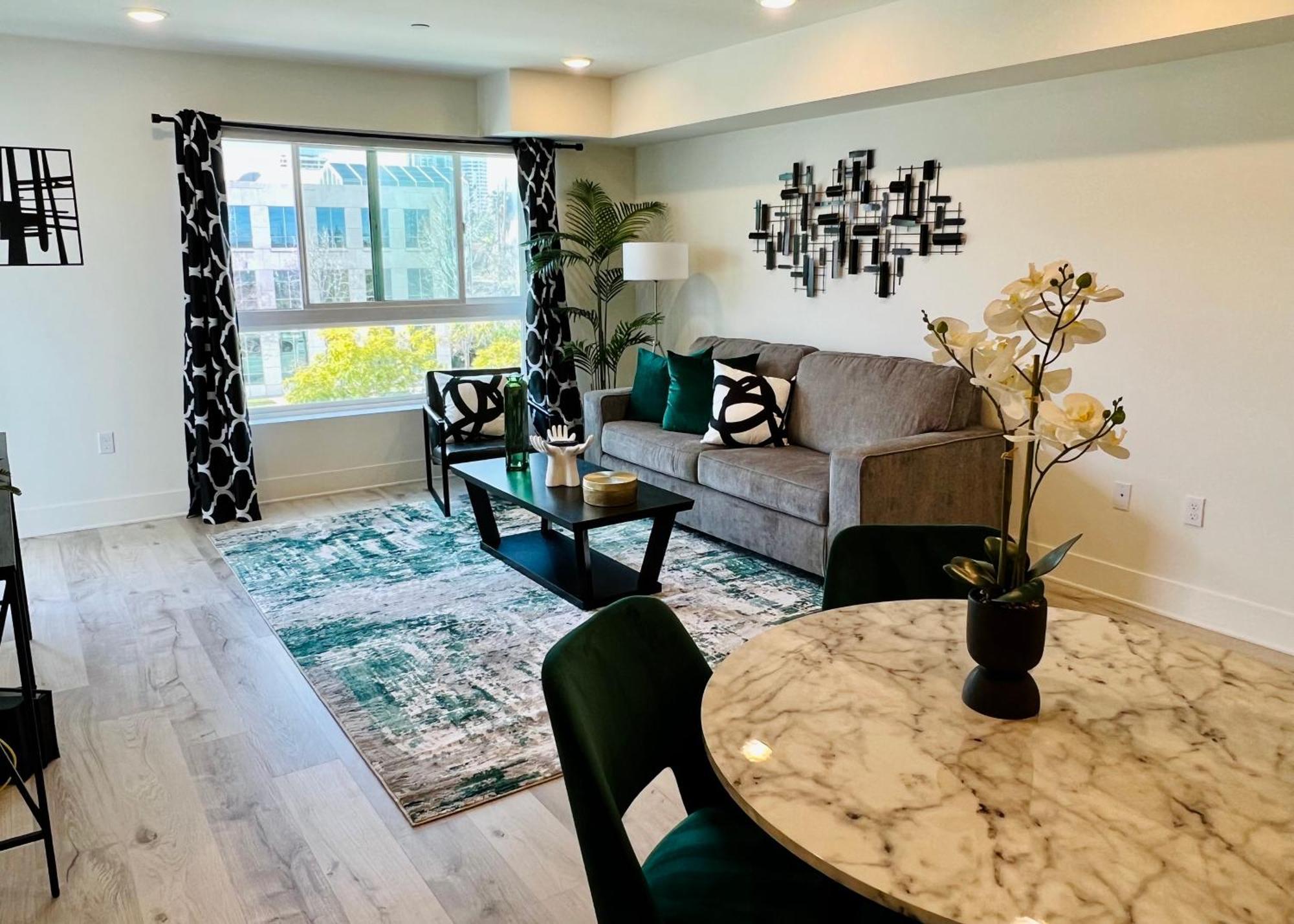 Century Chic 4 Sleep Free Parking 402 Apartment Los Angeles