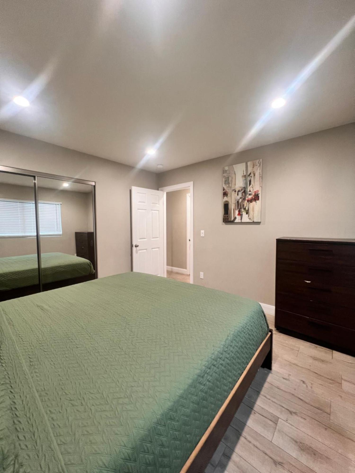 11640 Gothic Avenue * Los Angeles