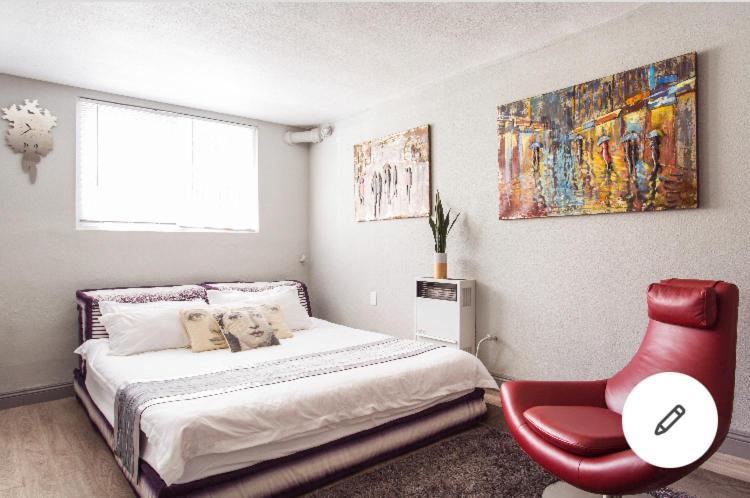 Apartment Beautiful In The Heart Of Koreatown!