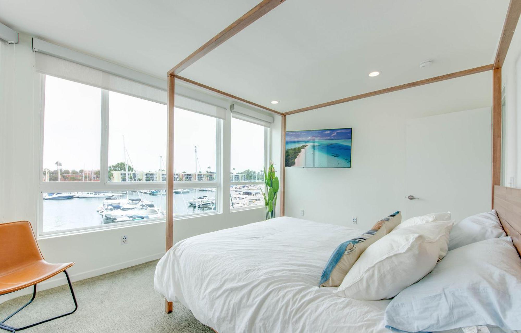 Apartment Sunny W/ 2 Story Panoramic Ocean Views Los Angeles